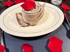 -福楼毕斯罗F Bistronome(国贸商城约会地标景观店)