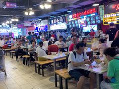 大堂-八一好吃街·高品美食广场