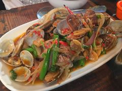 -Show Neua Thai Street Food
