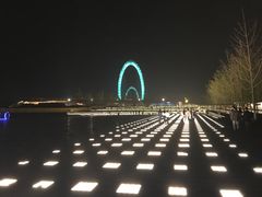 -南京眼步行桥