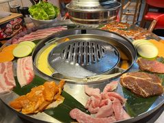 -哈哈碳都·牛肋条无限自助烤肉(台江万达店)