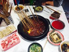 -钢管厂歆瑞源油卤串串香(春熙路太古里店)