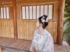 -云锦汉服馆·古典妆造摄影(唐城店)