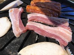 -万兴佳烤肉·长白山老味道(宏泰广场店)