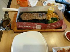 -必胜客(WOW南雄店)