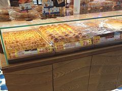 -昆明冠生园·蛋糕·面包(南强街店)