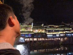 -临江餐馆二楼美食部落