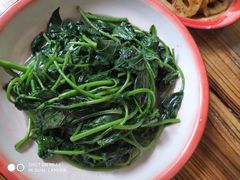 -老三样·美食研究中心(世贸路店)