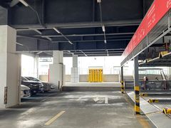 -万象城-停车场