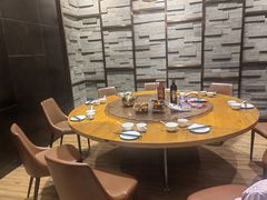 -乐忻皇朝(上海中心大厦店)