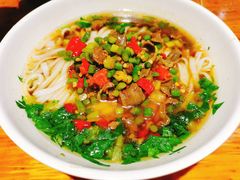酸辣鸡杂粉-肆姐面粉馆(坡子街店)