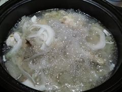 椰子鸡汤-探窝·竹笙椰子鸡(杨箕店)