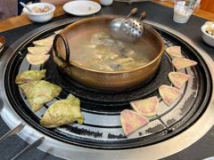 -阿山卓·野生菌火锅·纳西火塘烤肉