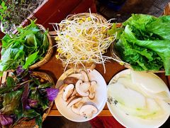 -岳记兴隆·青城腊排铜火锅(融创店)