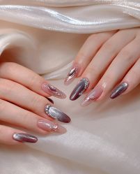 -UMl Nail 尤米美甲美睫半永久