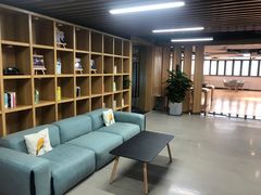 -蔚来体验中心(北京亦庄店)