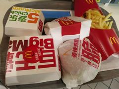 -麦当劳(顾村公园店)