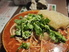 -肥汁米蘭香港米线(宁波路总店)