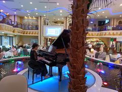 -碧中海汤泉汗蒸酒店