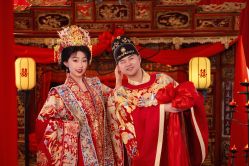 -秦皇岛我和你婚纱摄影工作室