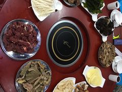 -佳荣老五生态牛肉馆