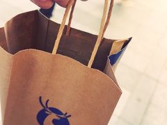 -瑞幸咖啡(梅花园地铁站店)