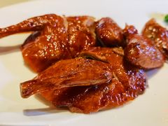 桂花乳鸽皇-誉八仙茶室酒楼(新天地店)