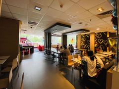 大堂-麦当劳(佛山流行前线店)