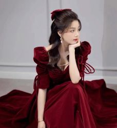 -艺憬婚纱礼服·造型(二七万达店)