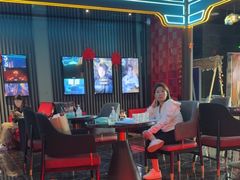 -屋有岛沉浸游戏旗舰店(中山公园店)