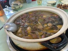 -杨记山珍鸡煲菌汤锅