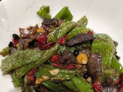 -辛香味烧鱼馆·非遗技艺·排骨红烧肉(光谷医药园店)
