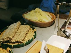 -尚尚仙·酸汤猪手·猪肚鸡火锅(华联万柳购物中心店)