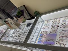 -潘多拉眼镜·蔡司依视路明月(潘家园店)