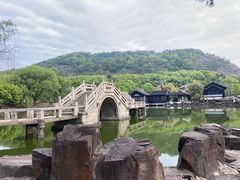 -灵岩山风景区