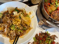 -清真·卡德尔大叔新疆主题餐厅(龙汇路店)