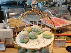 -广州花都融创文旅城希尔顿惠庭酒店