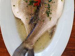 -侬佳蒸菜馆(听潮店)