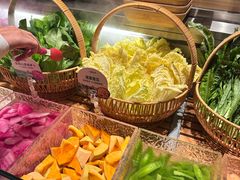-左庭右院鲜牛肉火锅(七宝领展广场店)