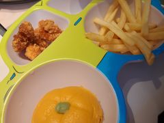 -黄记煌三汁焖锅(新佳丽江汉路店)