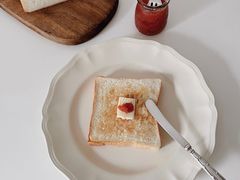 -银座仁志川·生吐司专门店(香港广场店)