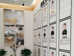 -皓齿连锁·雅贝健口腔·种植·矫正中心(虹口曲阳路店)