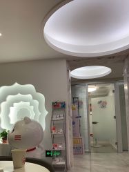 -咪咪专业脱毛连锁机构