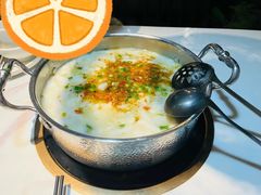 -德林酸菜鱼火锅(南丹店)