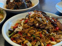 -洞庭鲜湘菜餐厅