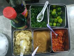 -四川小胡子海鲜(丁村万人海鲜广场店)