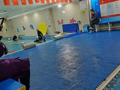 -小蓝鲸游泳培训基地(积水潭店)