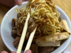 -松树干拌面店