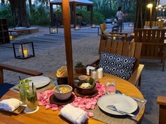 -三亚艾迪逊酒店·海滩烧烤 BARBACOA·现场乐队·浪漫晚餐·烧烤海鲜