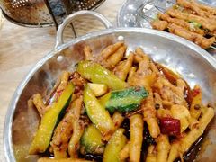 -江城燕子大排档(江汉路步行街店)